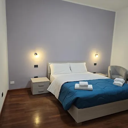 Mmm Train Station 4 Vendégház Mestre