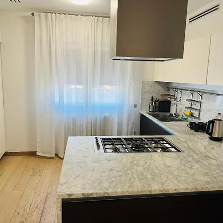 Mmm Train Station 4 *