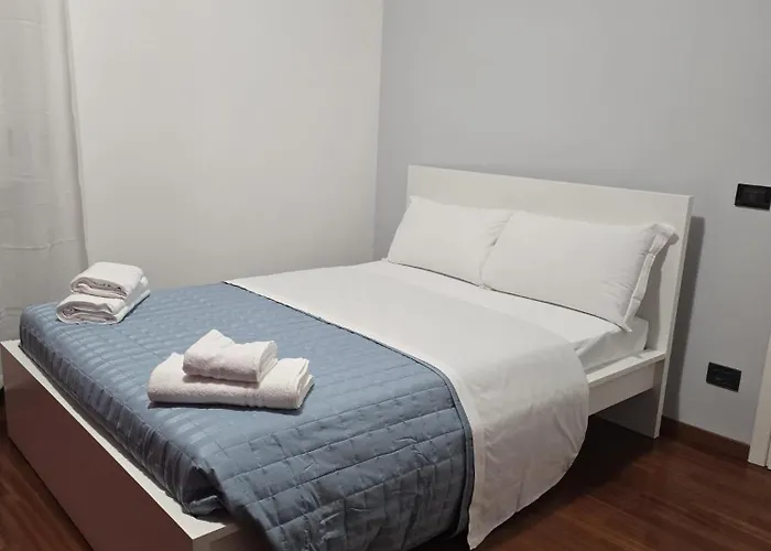 Mmm Train Station 4 Konukevi