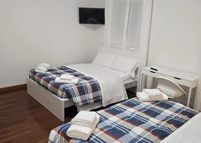 Mmm Train Station 4 Konukevi