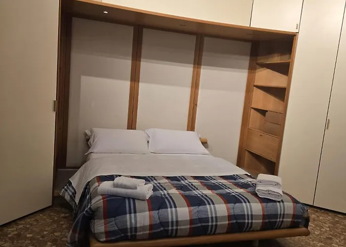 Mmm Train Station 4 Konukevi