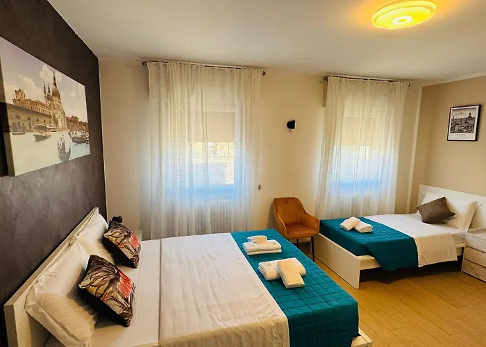 Konukevi Mmm Train Station 4 Mestre